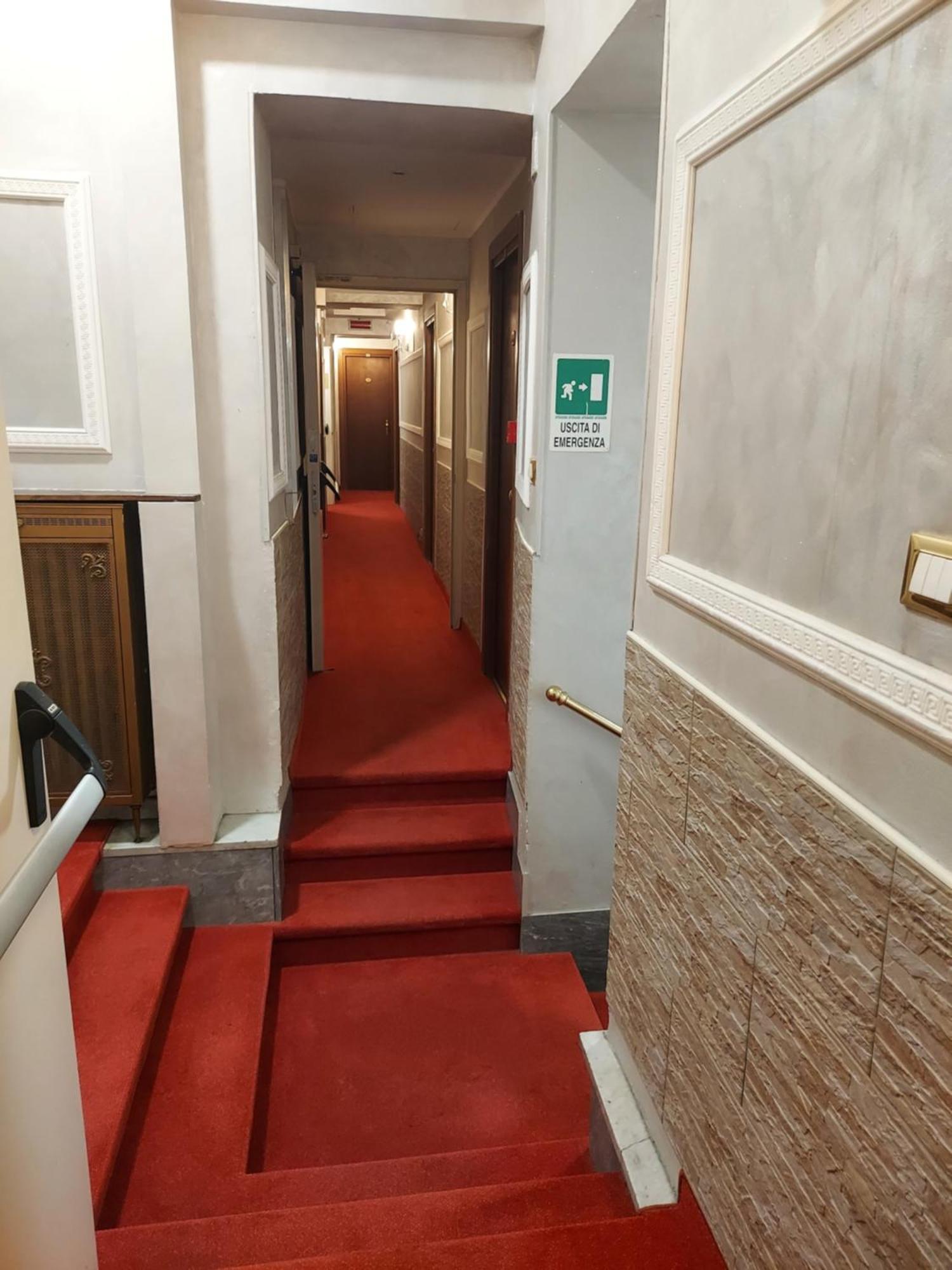 Hotel Antico Distretto Turin Bagian luar foto