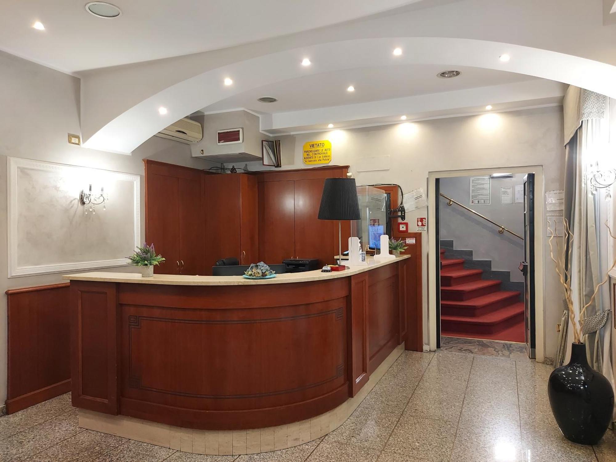 Hotel Antico Distretto Turin Bagian luar foto