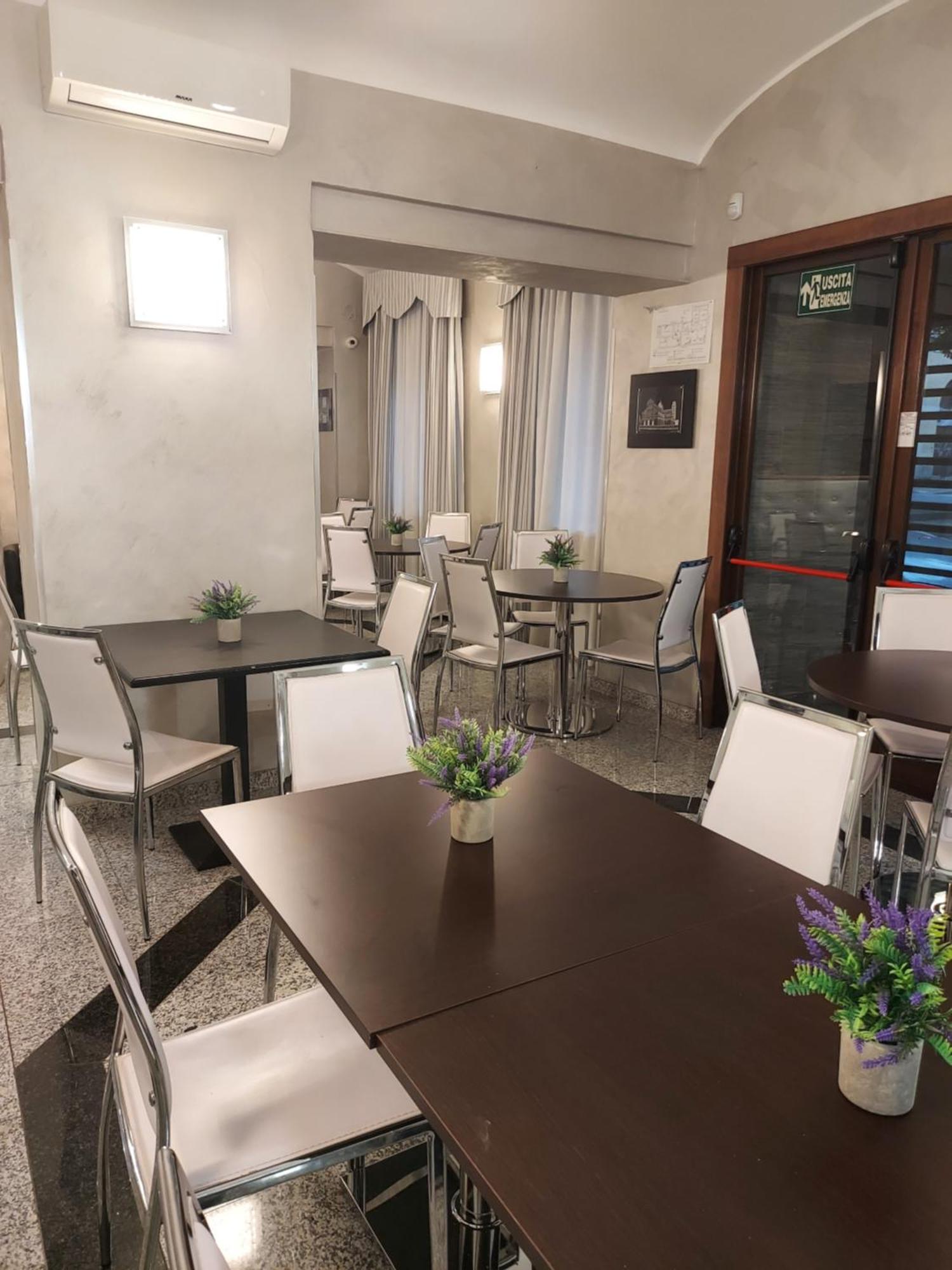 Hotel Antico Distretto Turin Bagian luar foto
