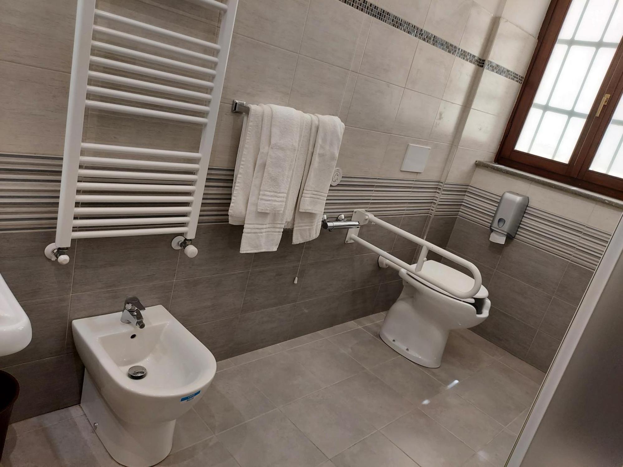 Hotel Antico Distretto Turin Bagian luar foto
