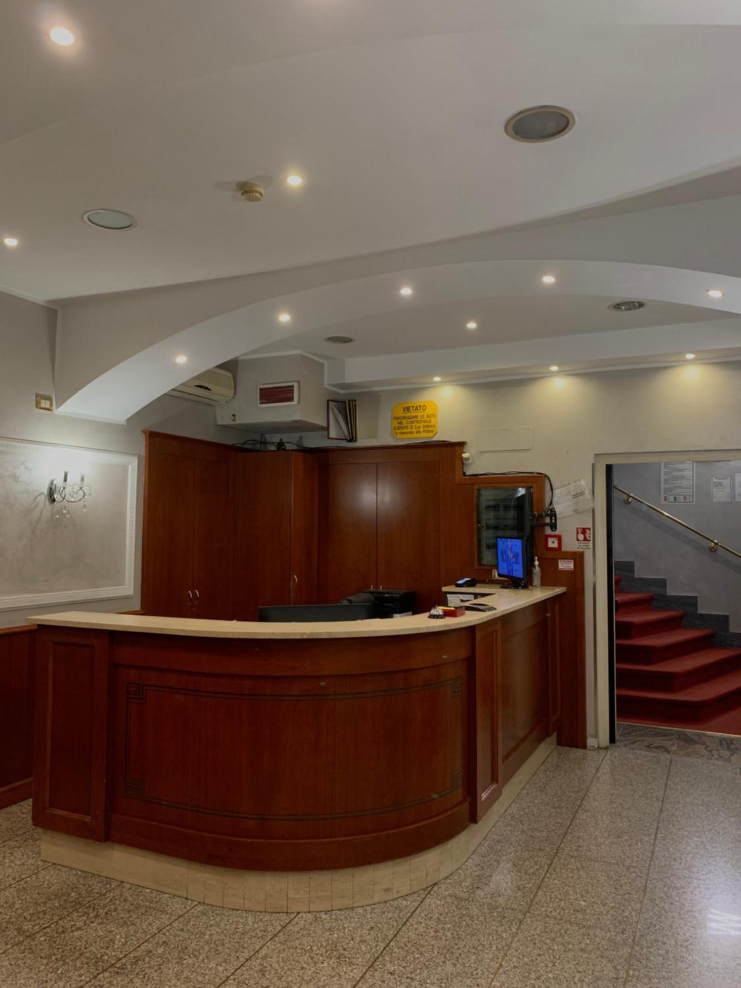 Hotel Antico Distretto Turin Bagian luar foto