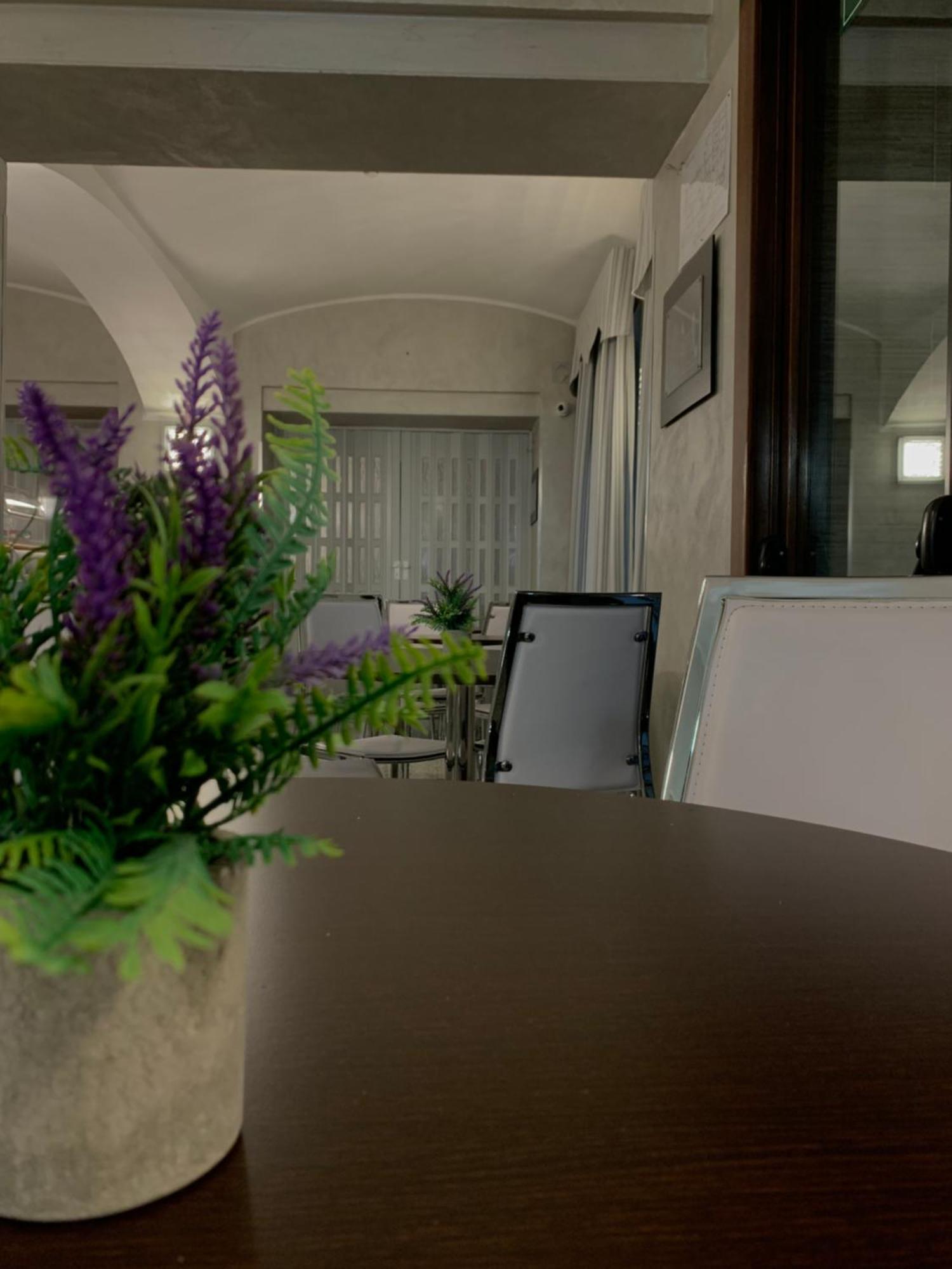Hotel Antico Distretto Turin Bagian luar foto