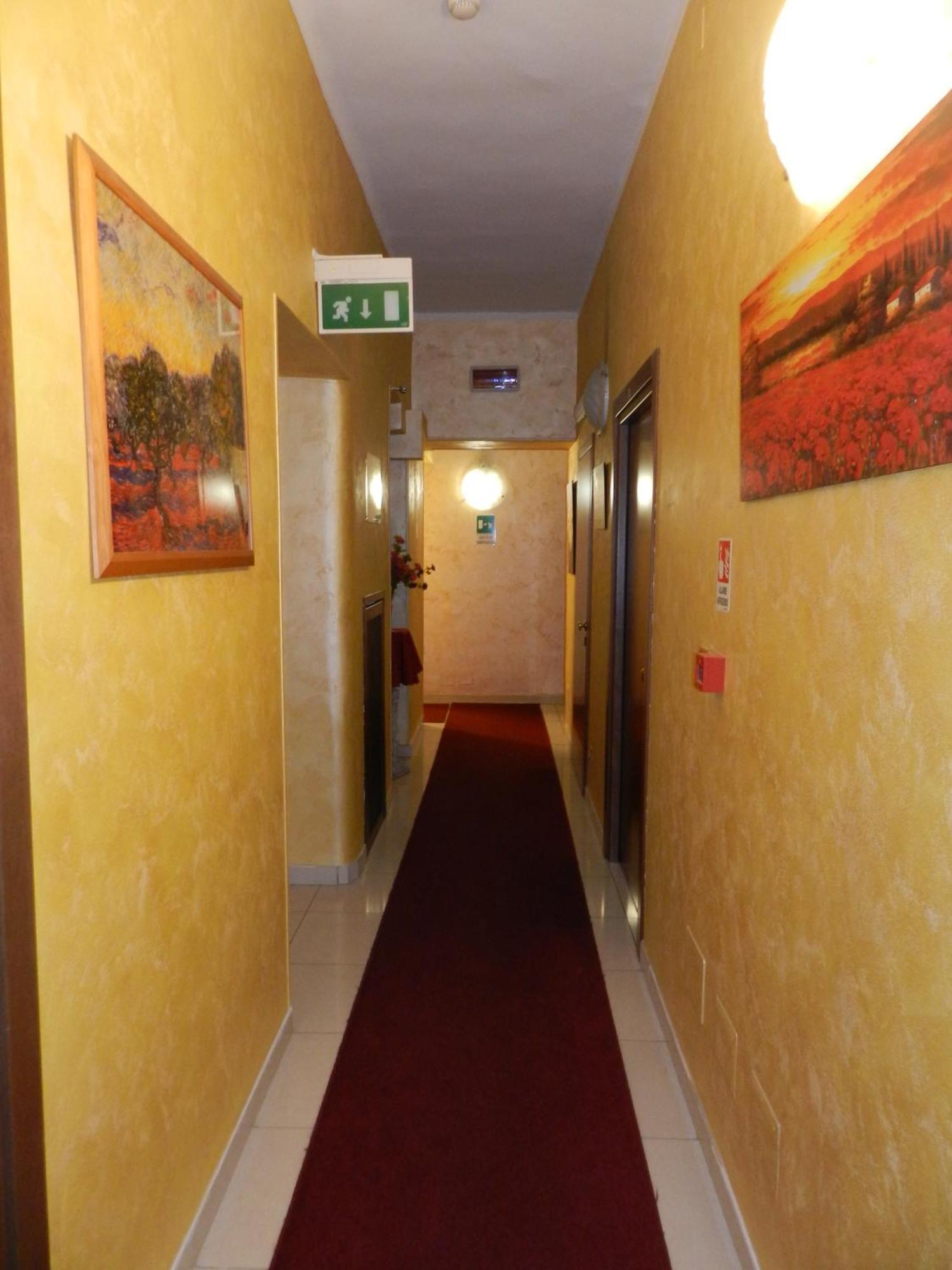 Hotel Antico Distretto Turin Bagian luar foto